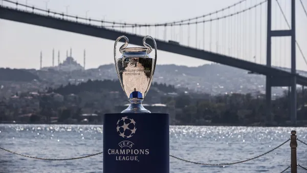 كأس دوري الأبطال ومن خلفه البوسفور