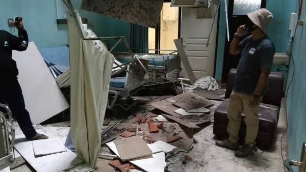 A magnitude of 6.0 earthquake leaves seven dead, damages buildings in Java