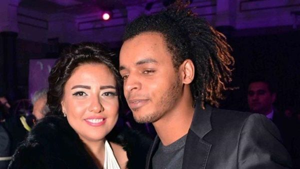 مي كساب تحتفل بعيد ميلاد زوجها