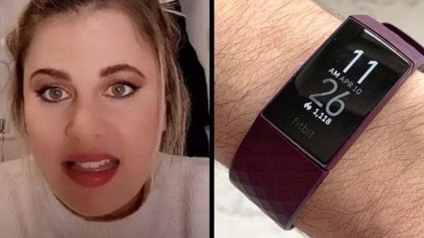 ساعة Fitbit