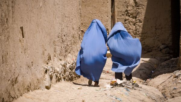 Afghan woman