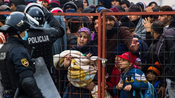 Several thousand refugees