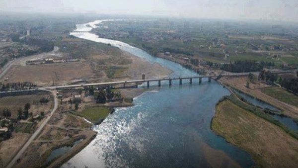سوريا تطالب تركيا بإطلاق المياه في نهر الفرات