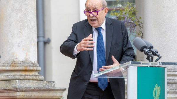 Jean-Yves Le Drian refer to Israel as apartheid