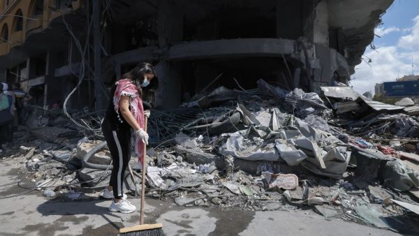 Humanitarian aid began to arrive in Gaza on Saturday