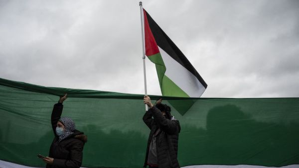 Tens of thousands of Americans protests calling justice for Palestinians