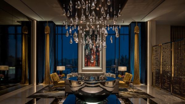 Four Seasons Hotel DIFC. Visually Inspired with Four Seasons Hotel DIFC