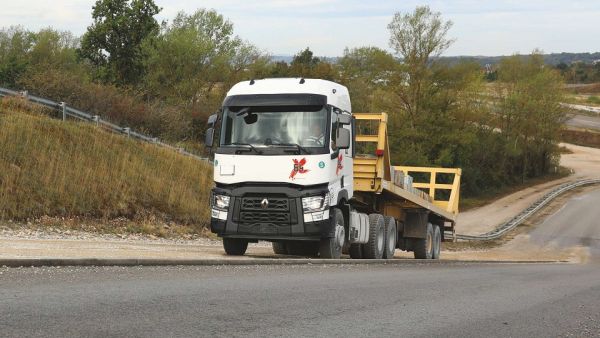 Renault Trucks T X-64: Innovative Solution Designed For The Middle East And Africa 