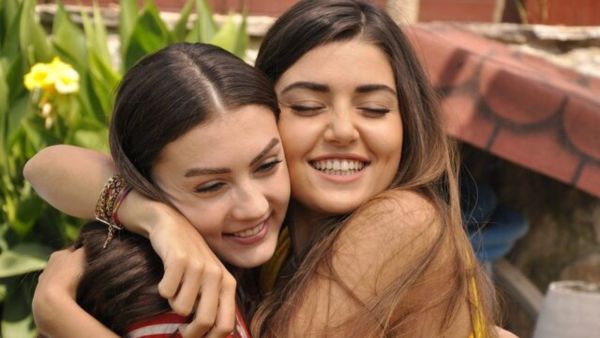  Never-Seen-Before Picture of Hande Erçel and Burcu Özberk.. Check It Out!