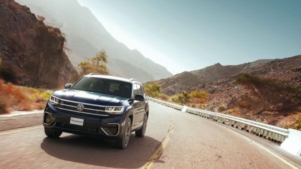 Volkswagen's Teramont 2021 witnesses a change of design The New Volkswagen Teramont Showcased At Samaco Saudi Showrooms