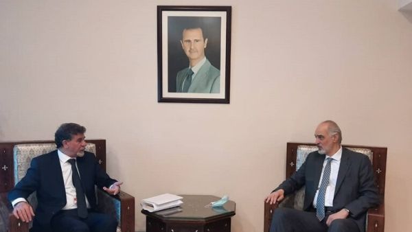 نائب وزير الخارجية السوري، بشار الجعفري والسفير أنور عبد الهادي