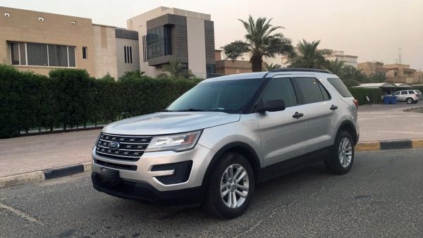فورد تستدعي عدداً من سياراتها من طراز إكسبلورر