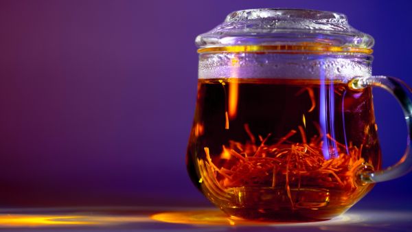 طبيب البوابة: الفوائد الصحية للزعفران وطرق طبخه