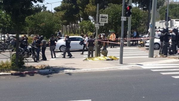 إصابة جنديين إسرائيليين بطعن بالقدس