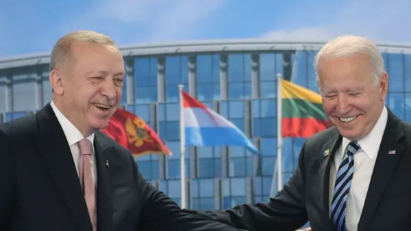 اردوغان:  لا توجد مشاكل بين البلدين لا يمكن حلها.