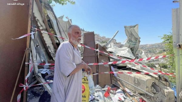 كانت البلدية قد أمهلت الفلسطينيين حتى 28 يونيو حزيران لهدم العقارات بأنفسهم