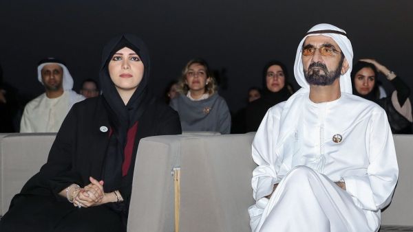 الشيخة لطيفة مع والدها حاكم دبي محمد بن راشد آل مكتوم