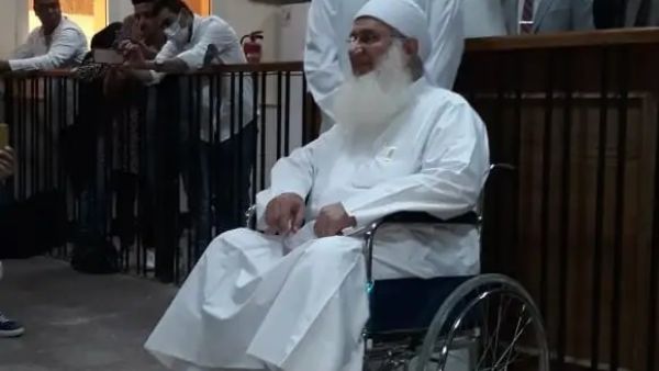 الداعية المصري الشهير محمد حسين يعقوب