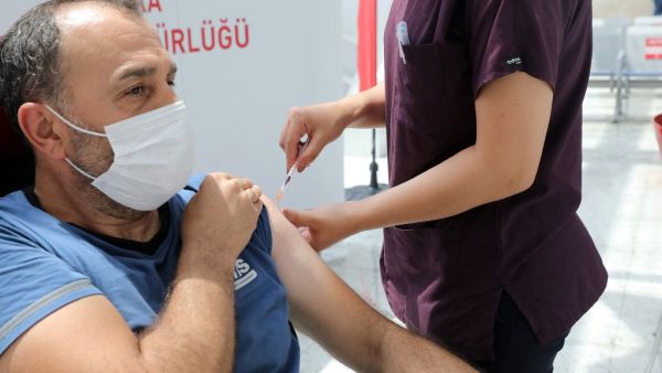 more than 48.13M coronavirus vaccine doses taken in Turkey