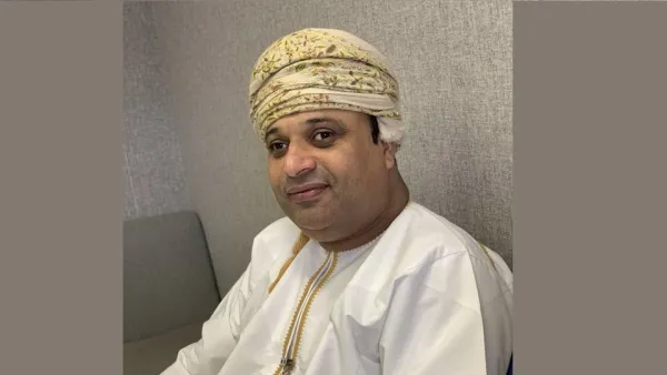 Ooredoo تدعم المستشفى السلطاني بعدد من الأجهزة اللوحية لضمان بقاء مرضى كوفيد-19 على اتصال مع عائلاتهم
