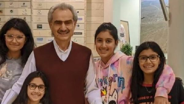  Not So Princessy! Topless Prince Al-Waleed bin Talal Greeted by His Granddaughter's Foot.. Watch