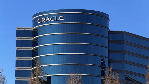 Oracle Commits To Powering Its Global Operations With Renewable Energy By 2025
