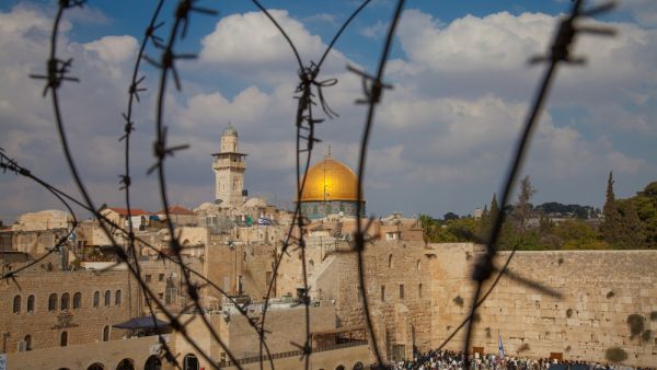 Dozens of Jewish settlers storm Al-Aqsa Mosque