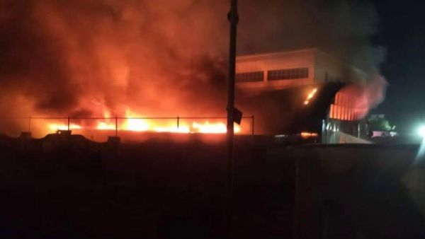 ويأتي هذا الحريق بعد ساعات على حريق شهده مقر وزارة الصحة العراقية في بغداد.