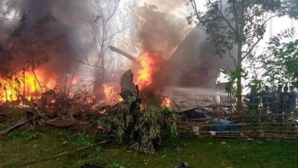 تحطم طائرة عسكرية فيليبينية على متنها 85 شخصا