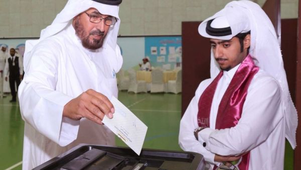  قانون ينظم انتخابات لمجلس الشورى وذلك للمرة الاولى في تاريخ البلاد