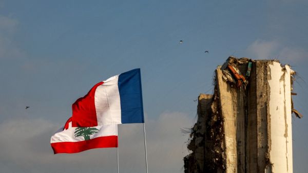 Hariri presents new cabinet lineup to Lebanon president