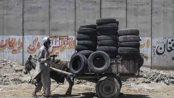 The US wants to help the government forces in Afghanistan