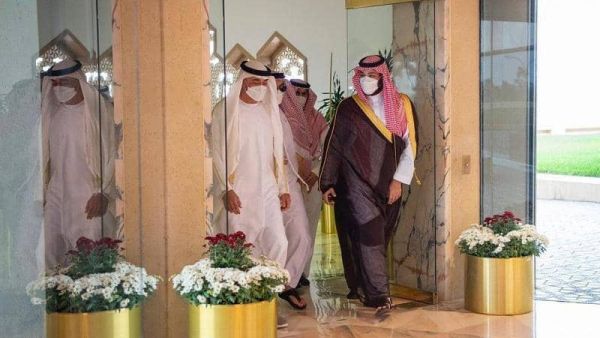 محمد بن سلمان برفقة محمد بن زايد