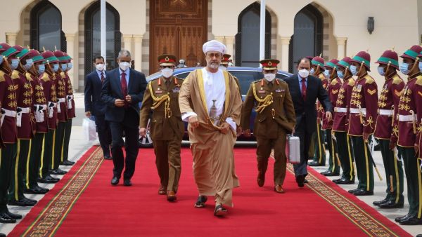 Sultan Haitham in a landmark visit to Saudi Arabia