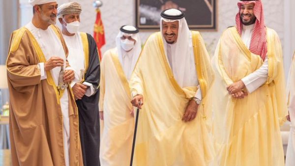 Saudi Arabia and Oman agreed continue strengthening their bilateral relationships.