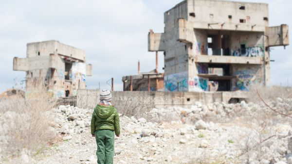 “UNICEF confirms that at least six children were killed n several attacks on three villages in the northwest of Syria.