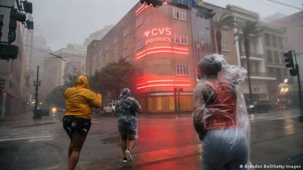 مليون شخص بلا كهرباء