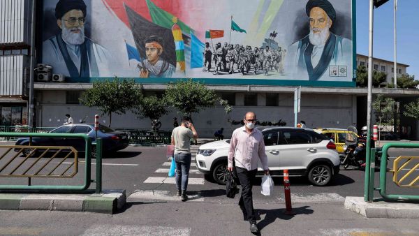 محاولة لتزييف وقائع الحرب الإيرانية العراقية