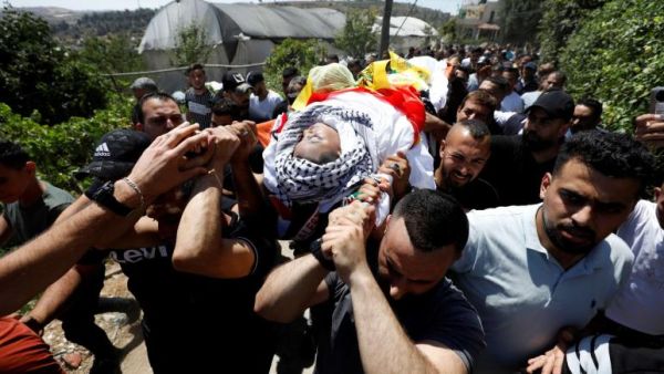 شهيد وعشرات المصابين في نابلس