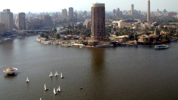مصر... اقتلاع "الإخوان"