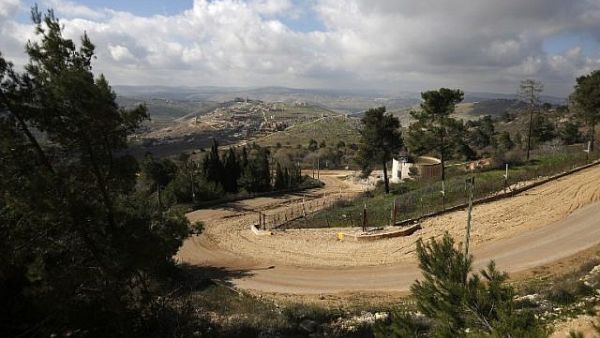 Border fence between Lebanon and Israel