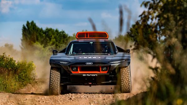 Audi RS Q E-tron: Test Laboratory Opens At The Dakar Rally For Possible Future Technologies