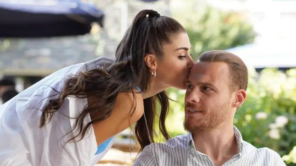Kerem Bürsin Returns to Instagram.. And Hande Erçel Is the First One to Celebrate It