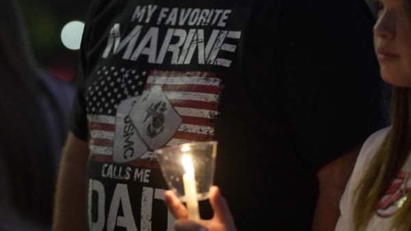 US Marines carrying bodies of troops killed in Kabul airport attack