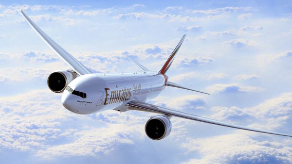 Emirates Boeing 777-200LR Emirates Restarts Flights To Glasgow