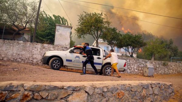 Deadly wildfires ravaging in Turkey