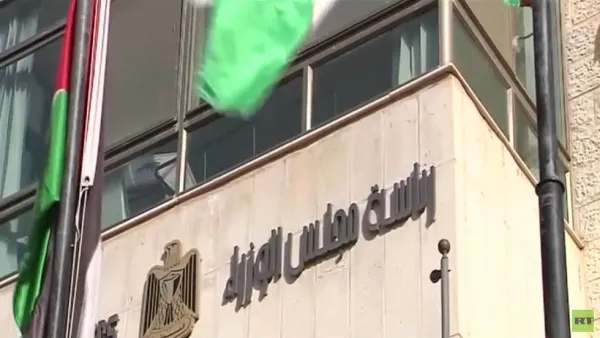 إعادة النظر في كل الترقيات والتعينات لأقارب المسؤولين التي تمت في الفترة الأخيرة