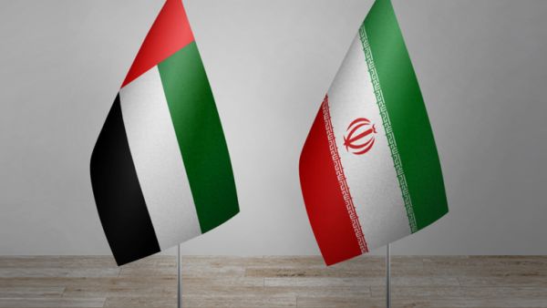 تمتاز هذه الجزيرة بمياهها العميقة الصالحة لرسو السفن