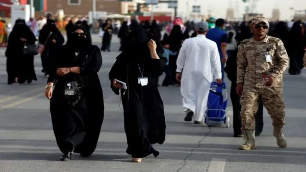 اعتقال 5 مواطنين