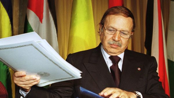 الرئيس السابق عبد العزيز بوتفليقة